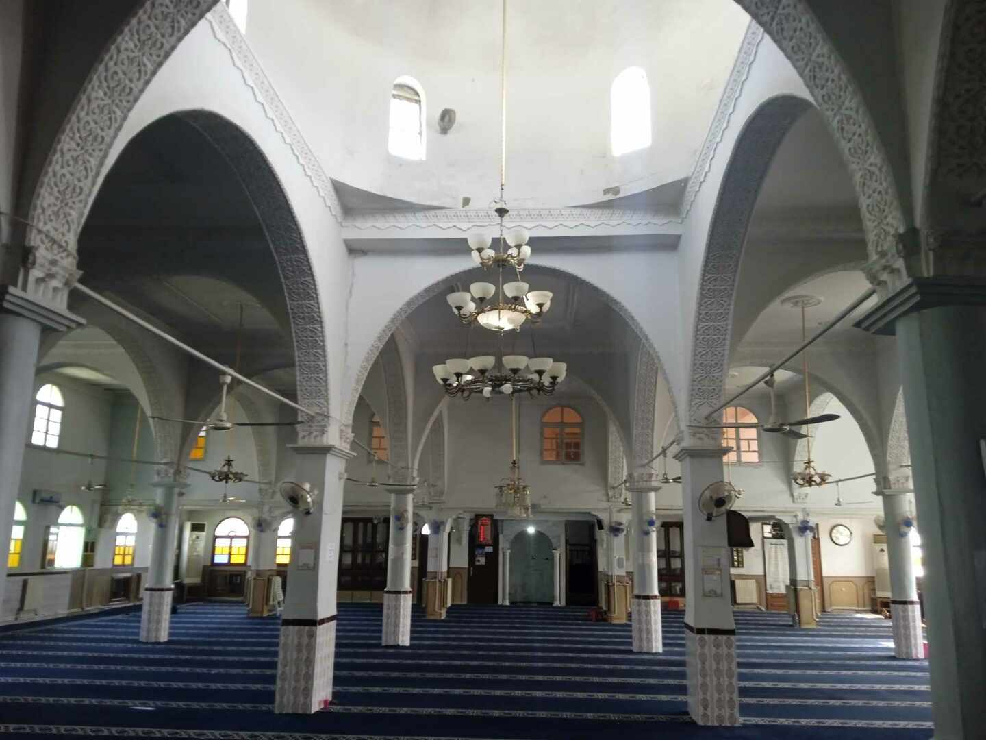 مسجد علي بن أبي طالب باينان مركز