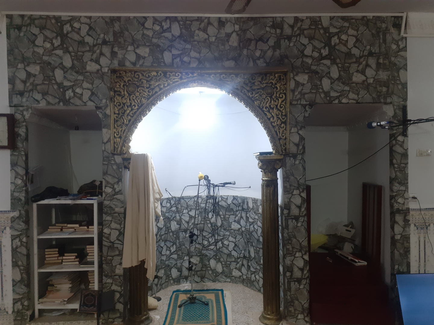 مسجد عمر بن الخطاب الشراڤة