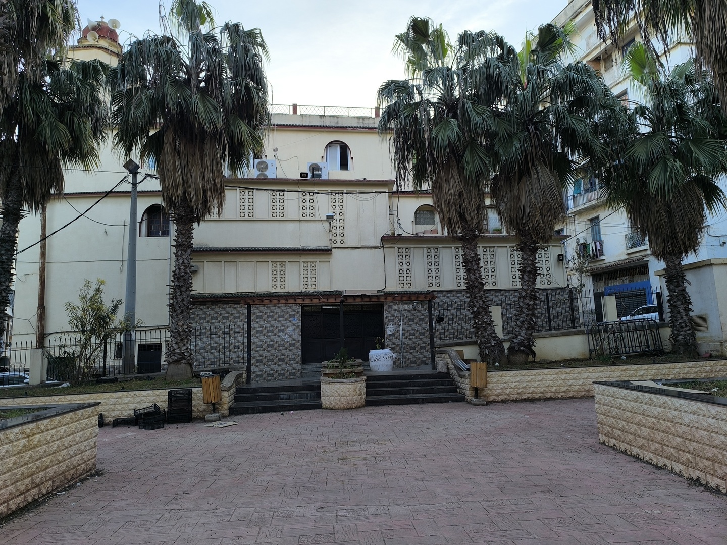 مسجد السنة - باب الواد