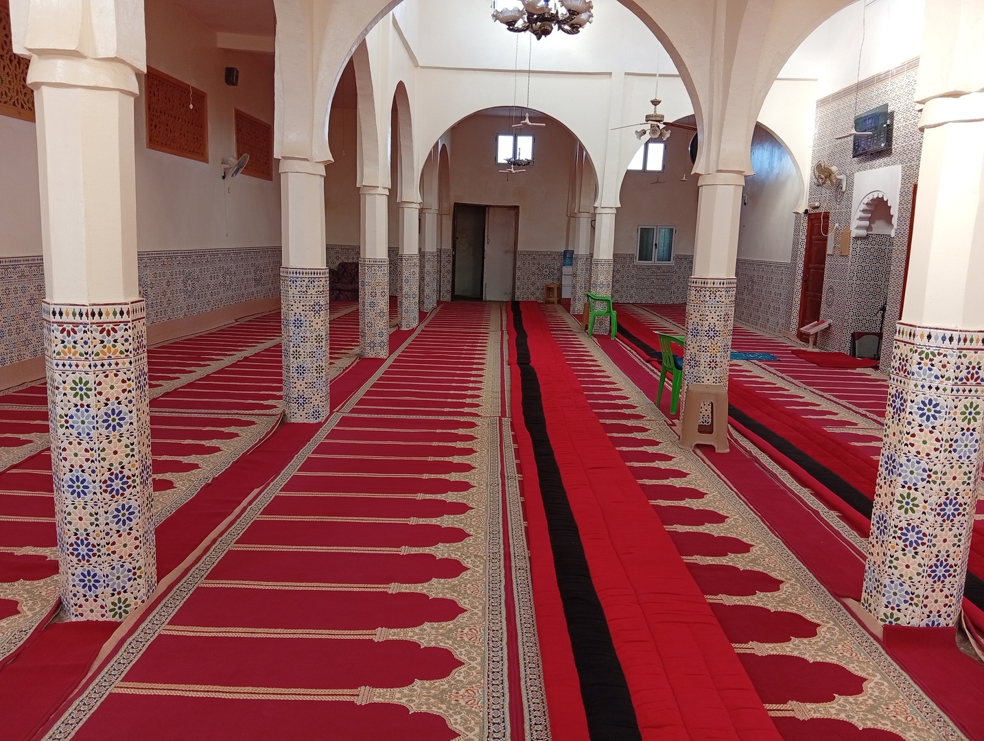 مسجد العتيق قصر تيط نعلي