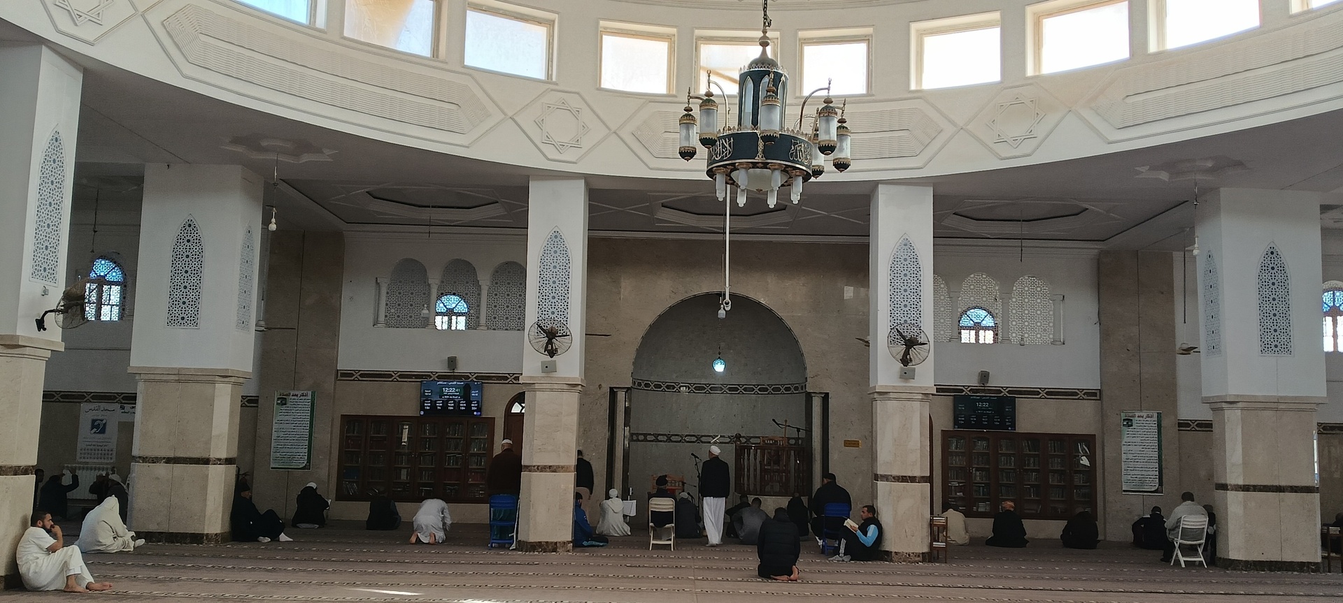 مسجد القدس حي سيدي لخضر بن خلوف مستغانم