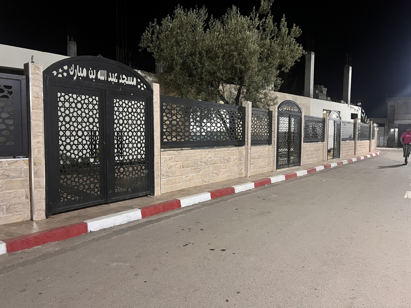 مسجد عبد الله بن مبارك