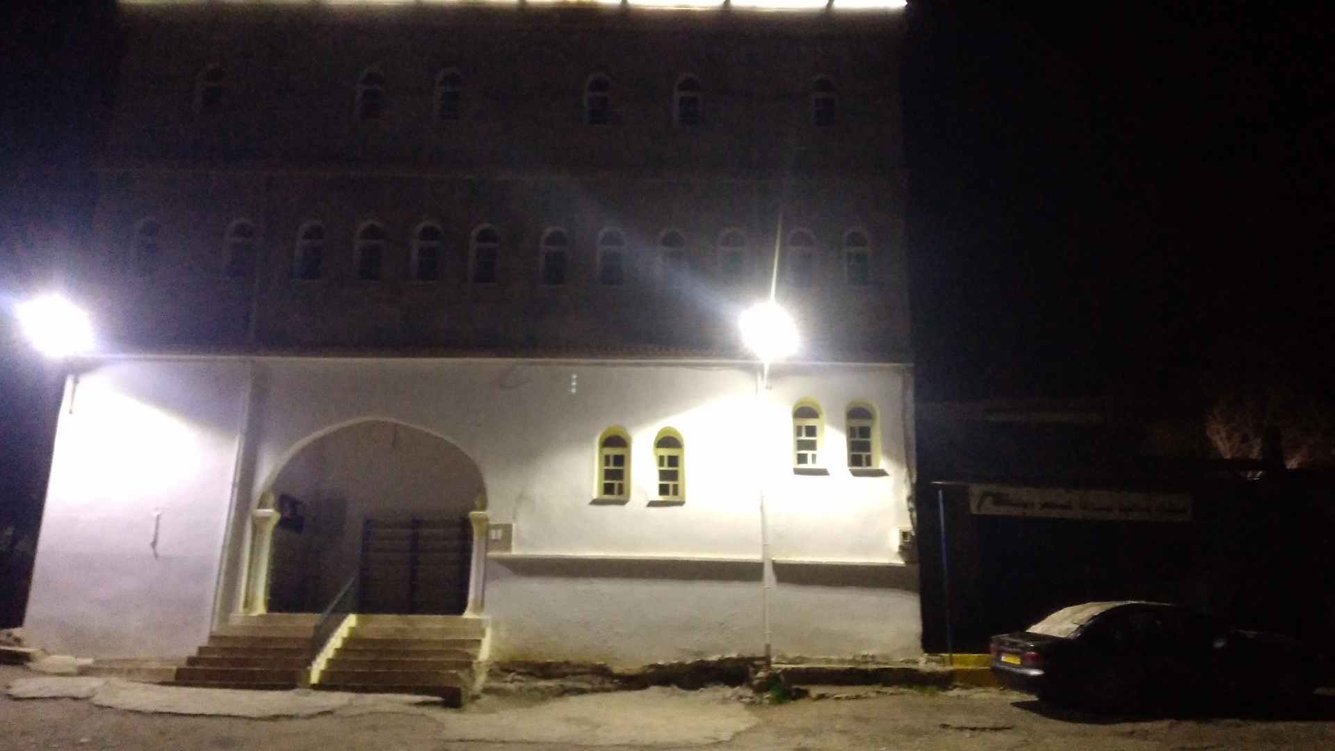 مسجد أبي بكر الصديق قرية الجباس