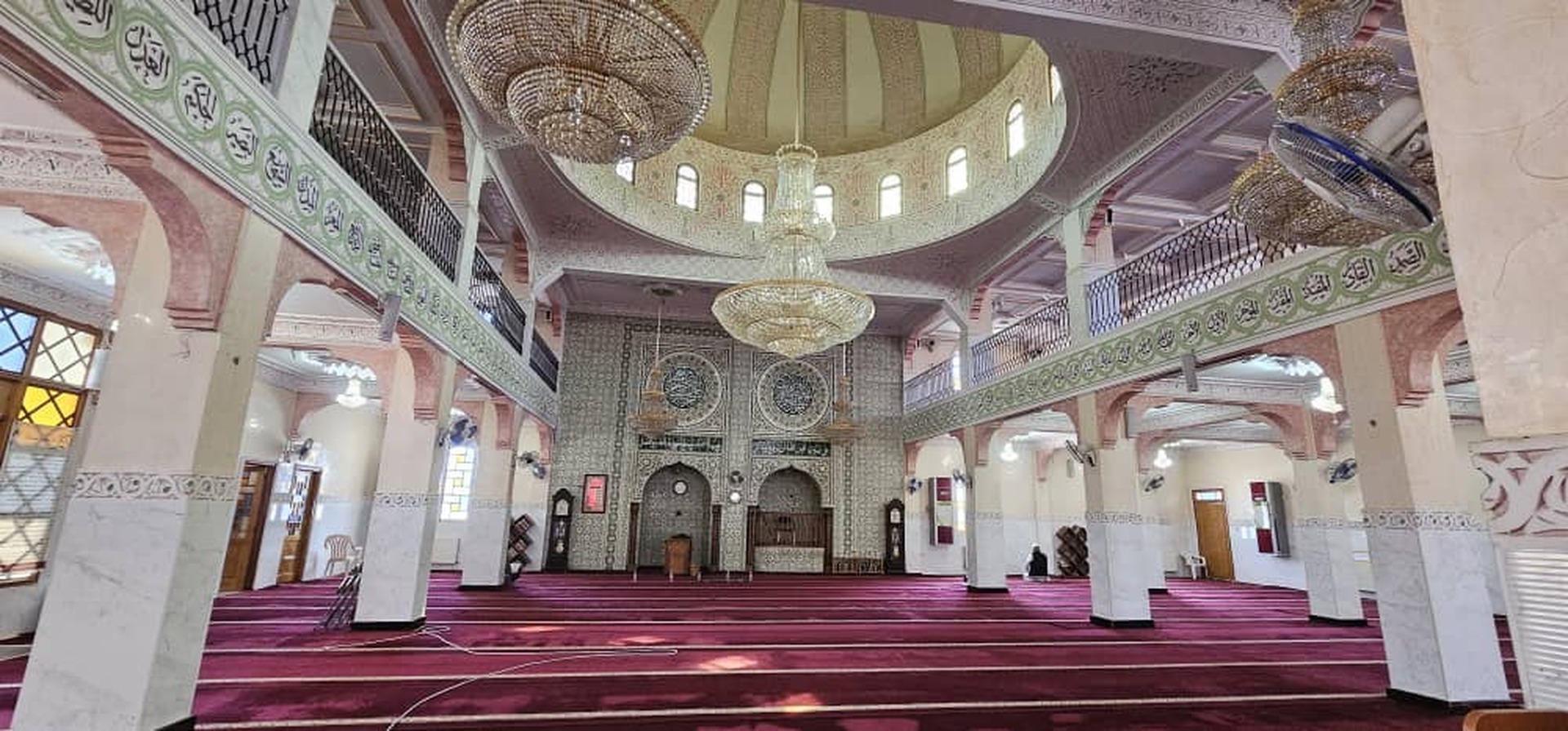 مسجد السلام حي العقيد بونعامة