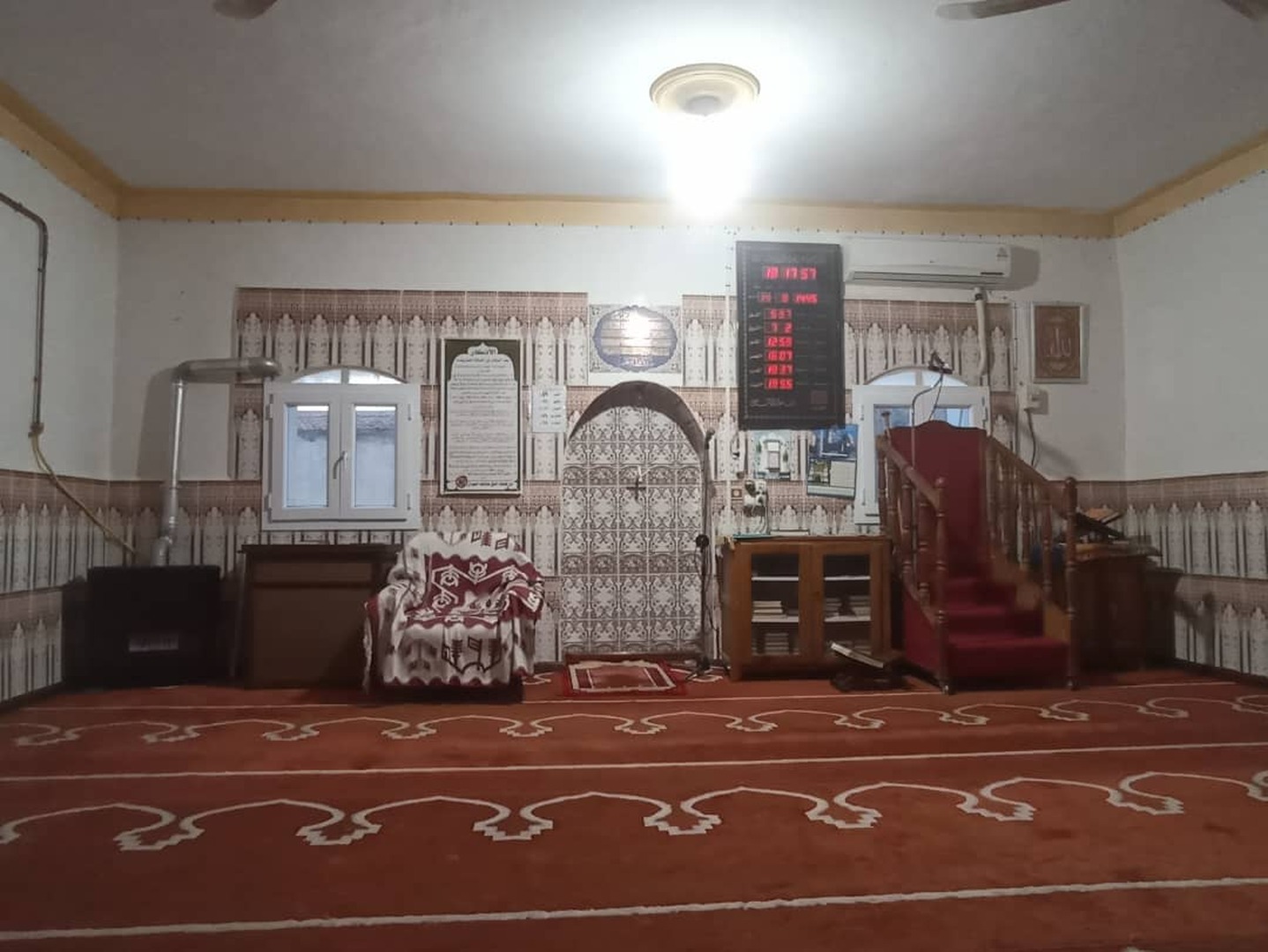 مسجد أيت المنصور