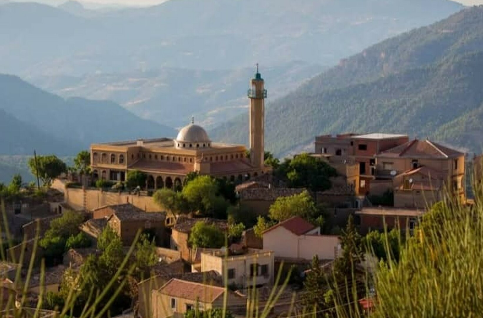 مسجد الاحسان - دائرة قنزات