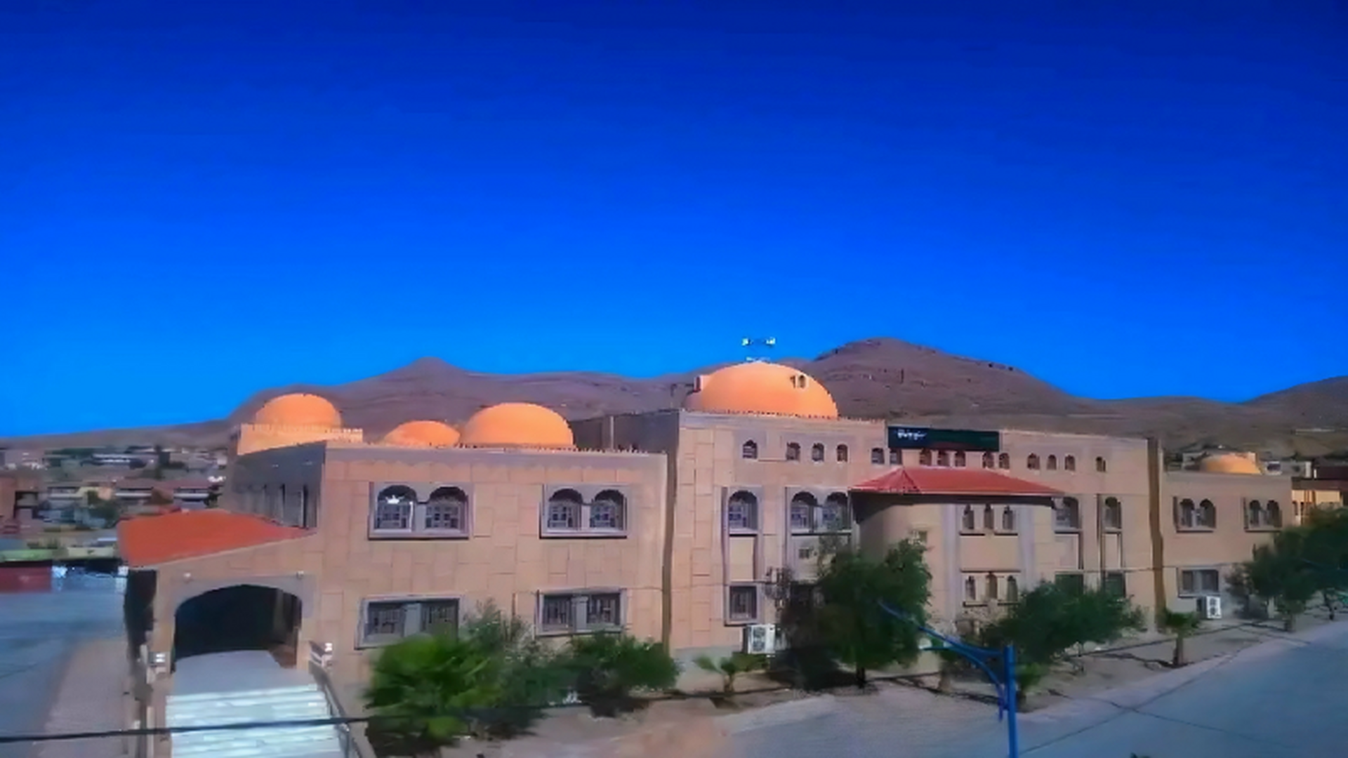 المسجد الكبير عمر بن عبد العزيز