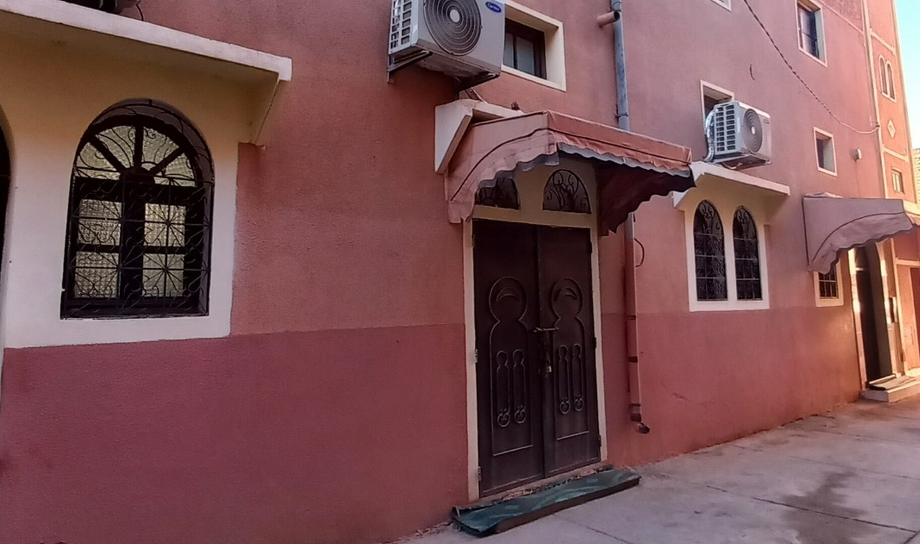 أيت الشيخ علي