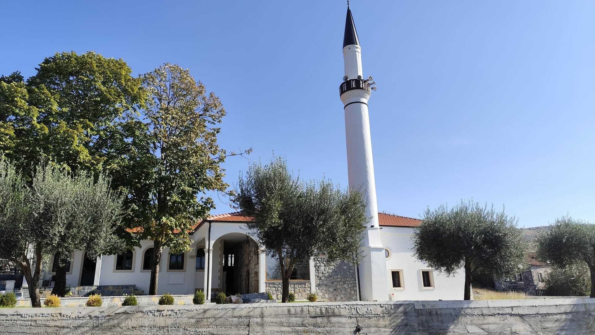 Xhamia Dinoshë