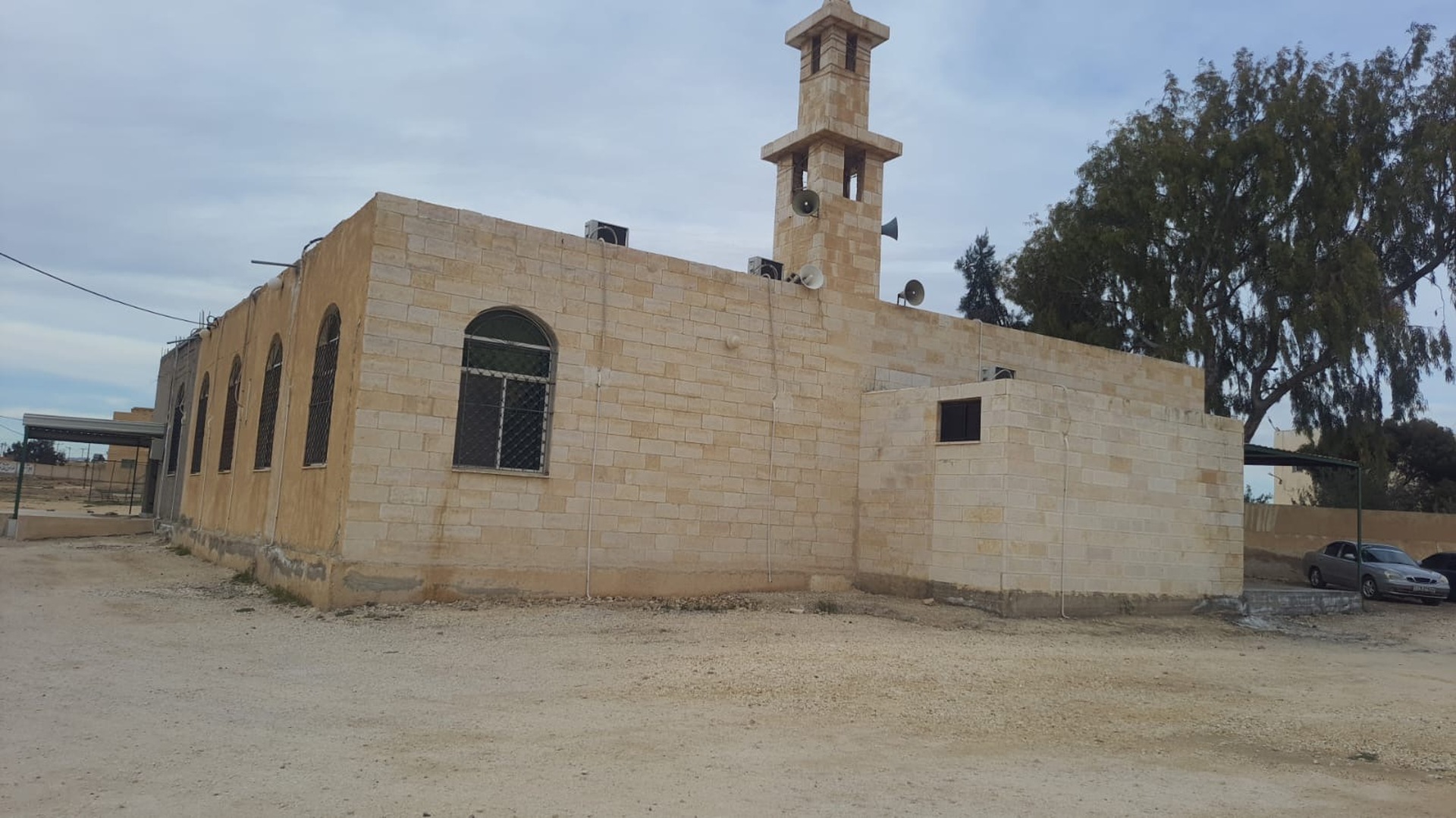 مسجد المهاجرين والأنصار