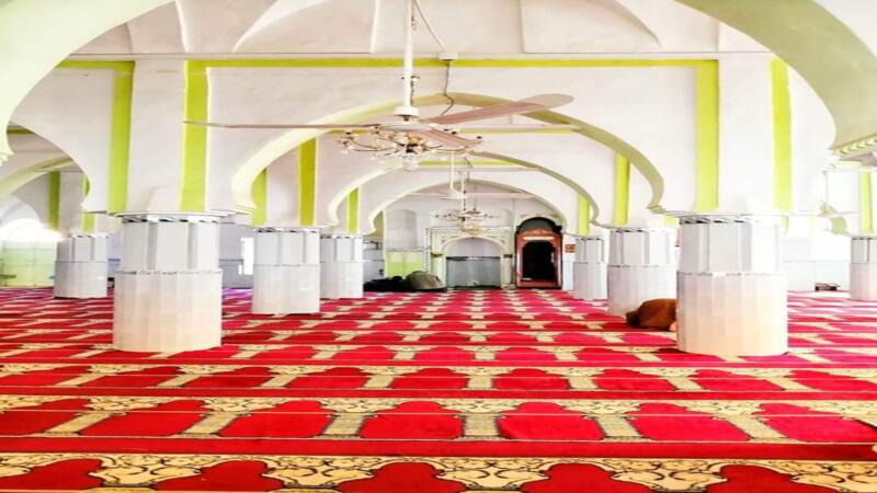 المسجد العتيق - الدشرة