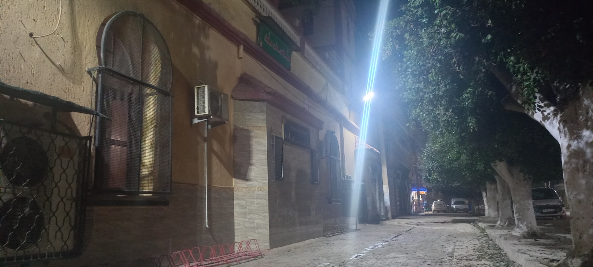 مسجد سعد بن عبادة
