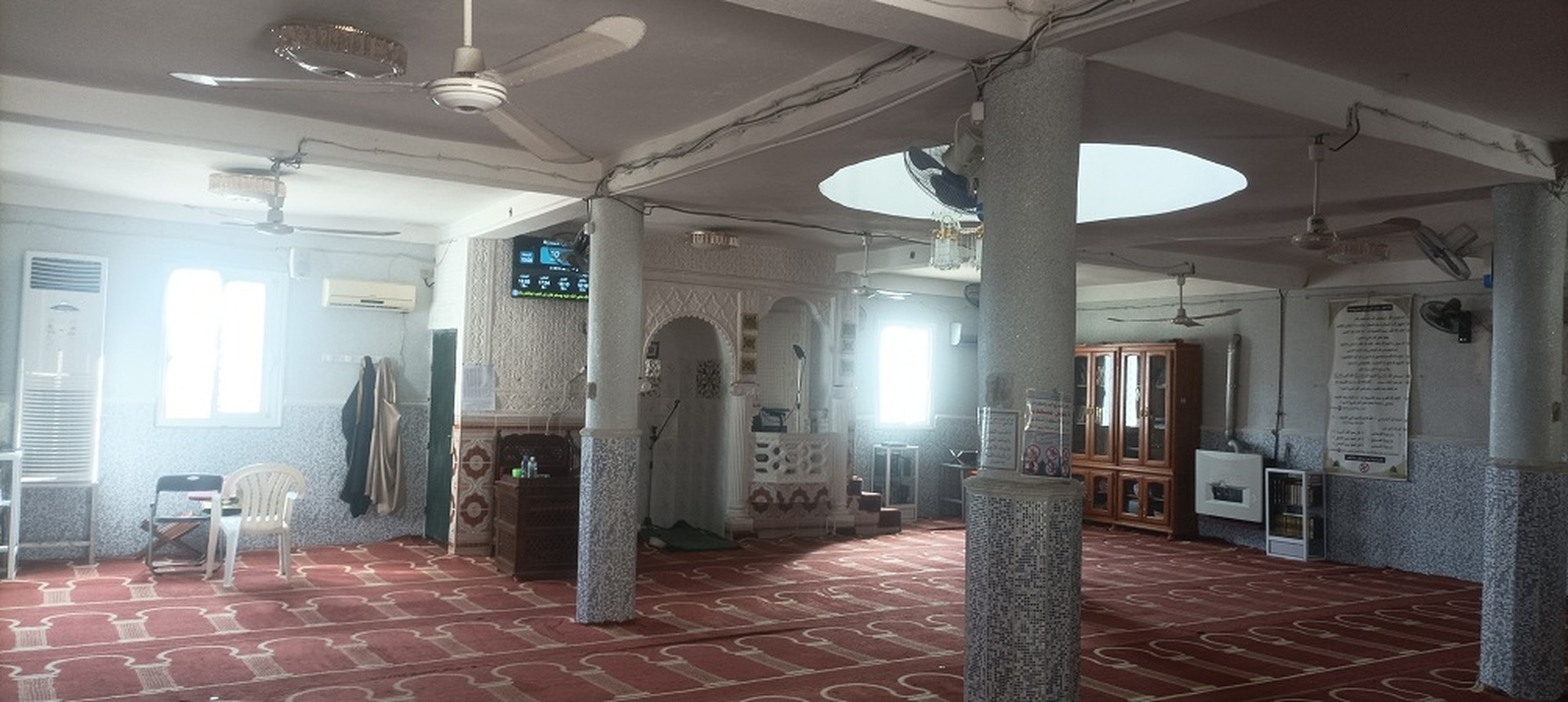 مسجد الانصار عين الحمراء