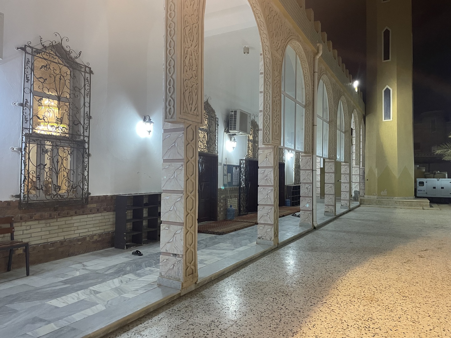 مسجد قرية العواتي