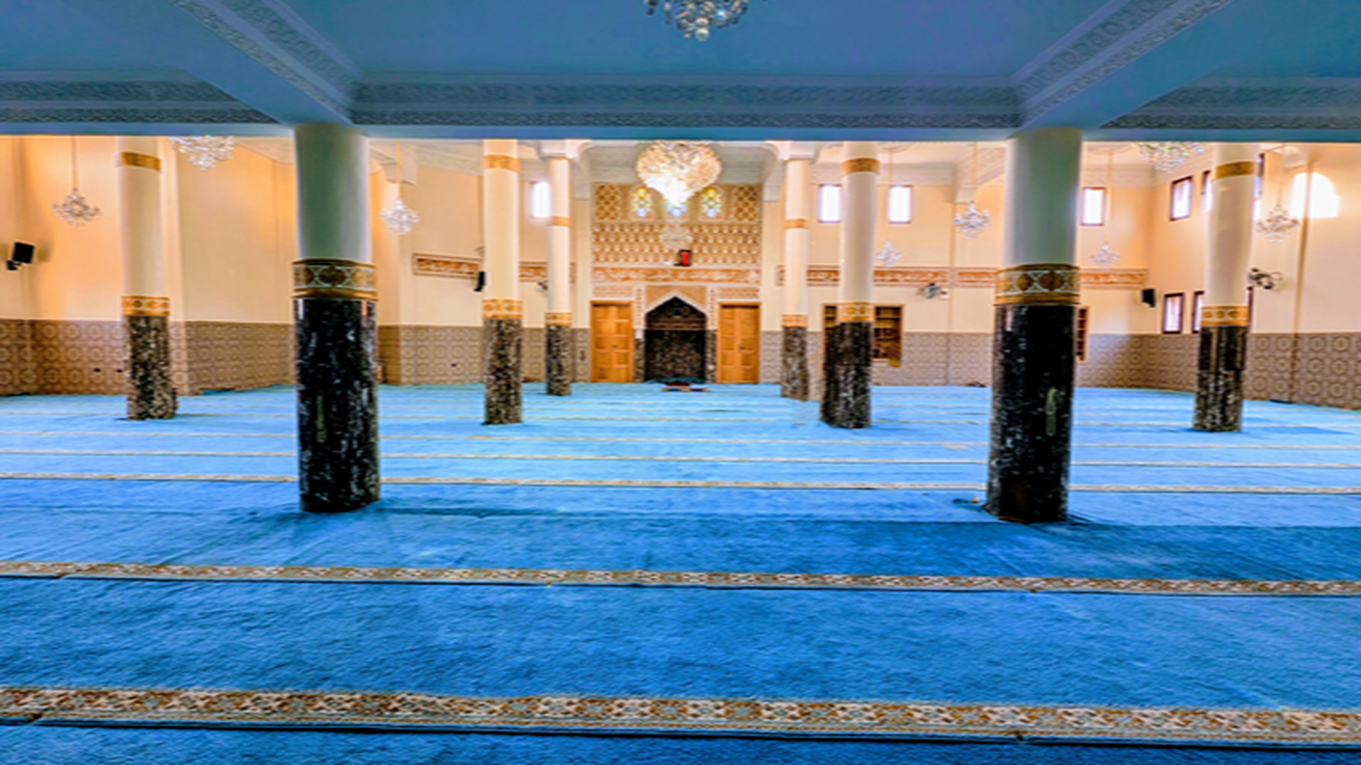 مسجد أبي بكر الصديق واولى