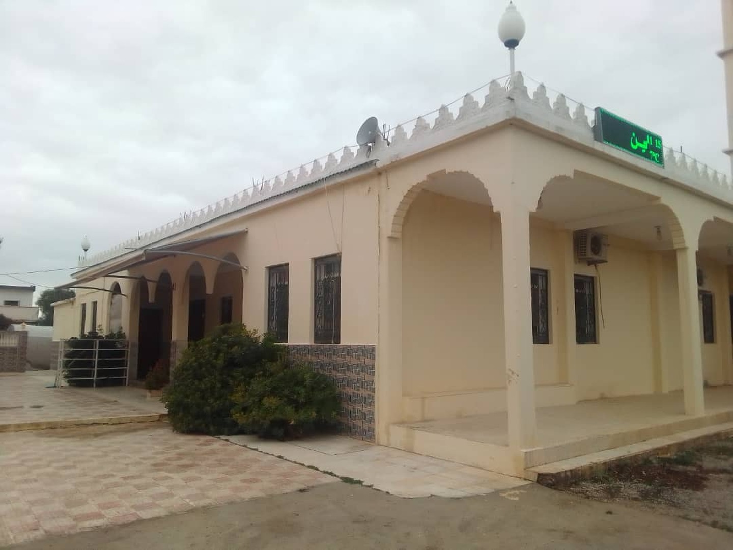 مسجد أبو بكر الصديق لقوارة - بلدية قلال