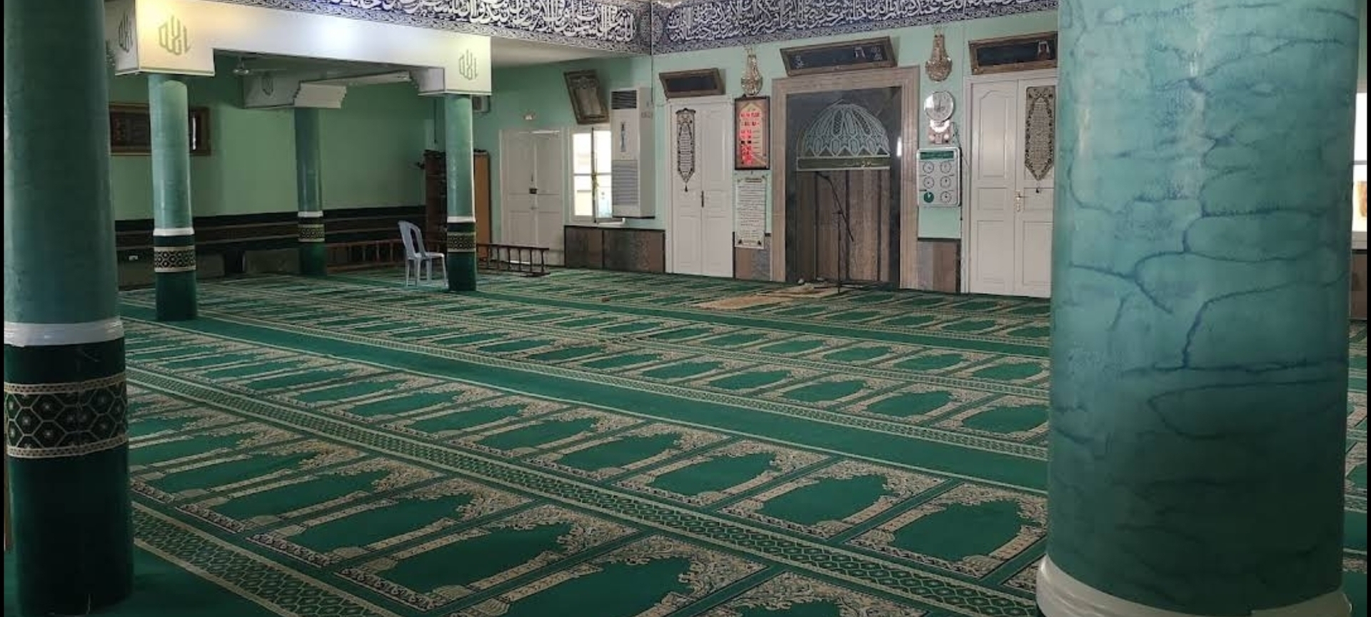 مسجد الفردوس رياض الأندلس أريانة