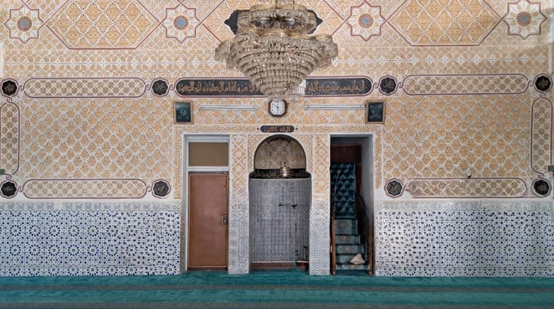 المسجد العتيق زلبون