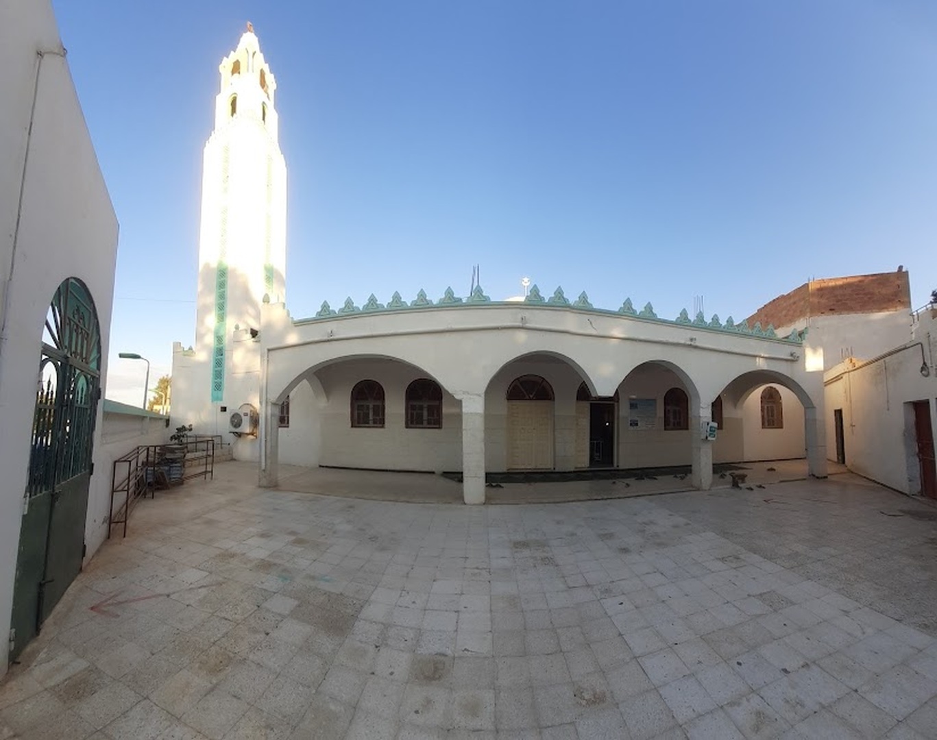 مسجد الفرقان برج النص
