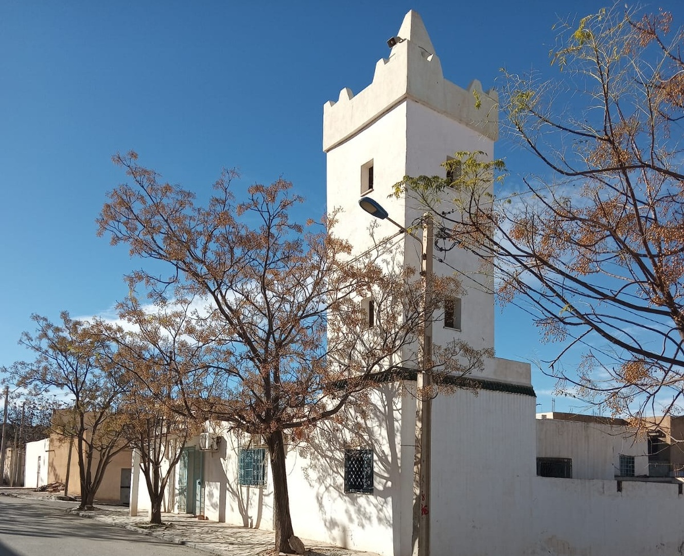 مسجد حي الطيّب المهيري