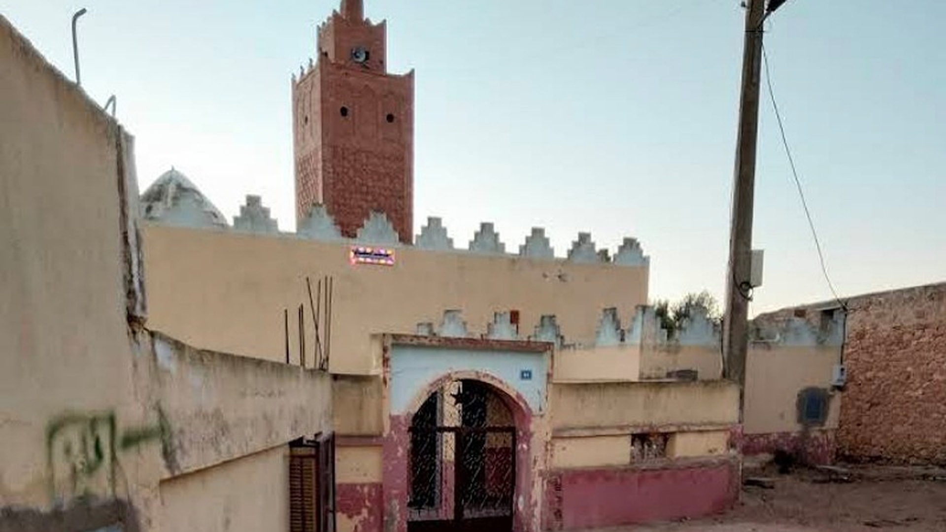 مسجد النجاح    حماموش