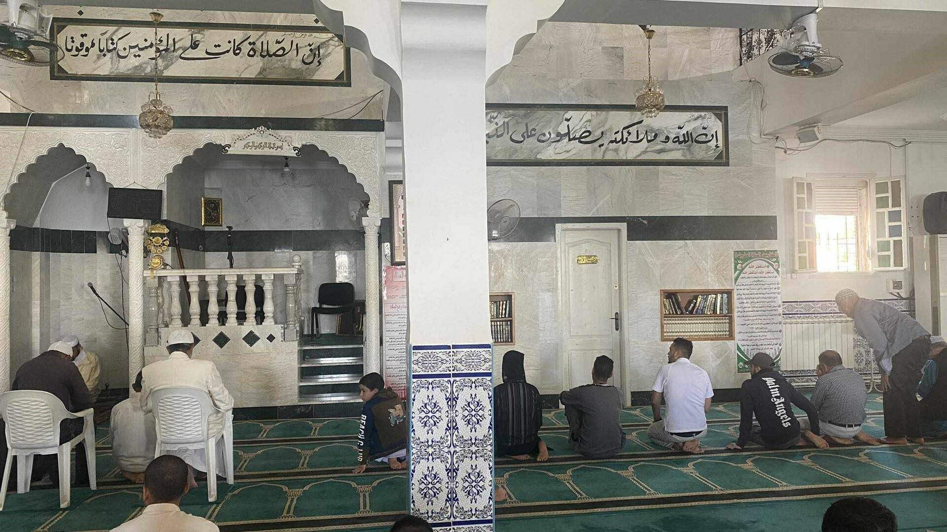 مسجد عبد الله بن المبارك- الشاطئ الكبير