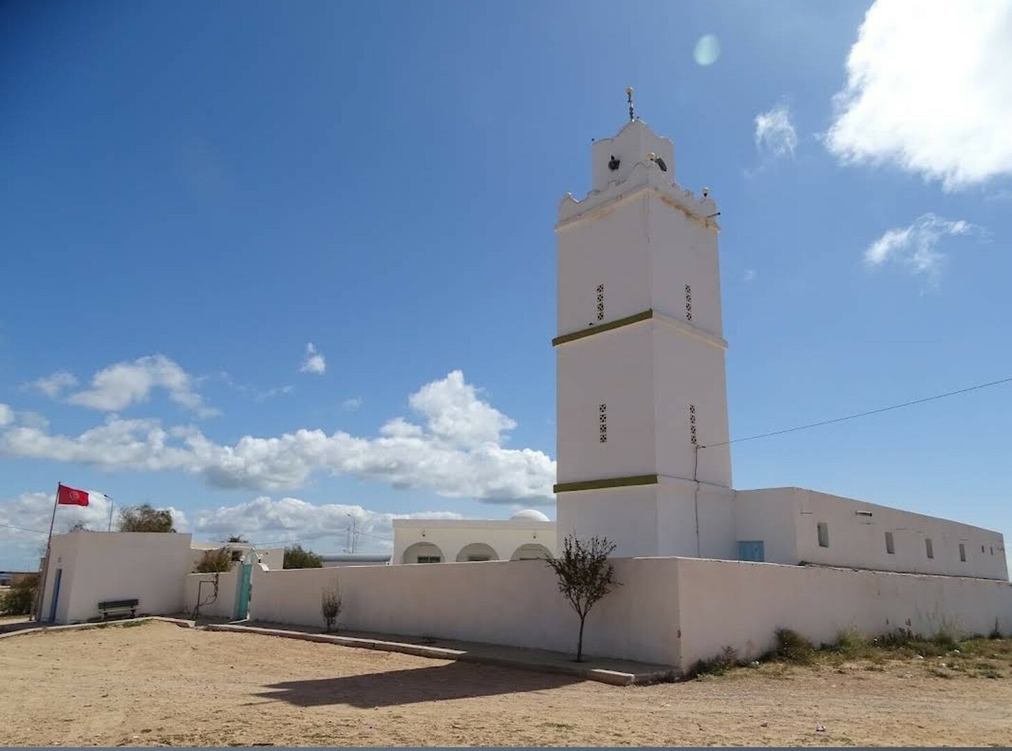 جامع الميناء الجرف