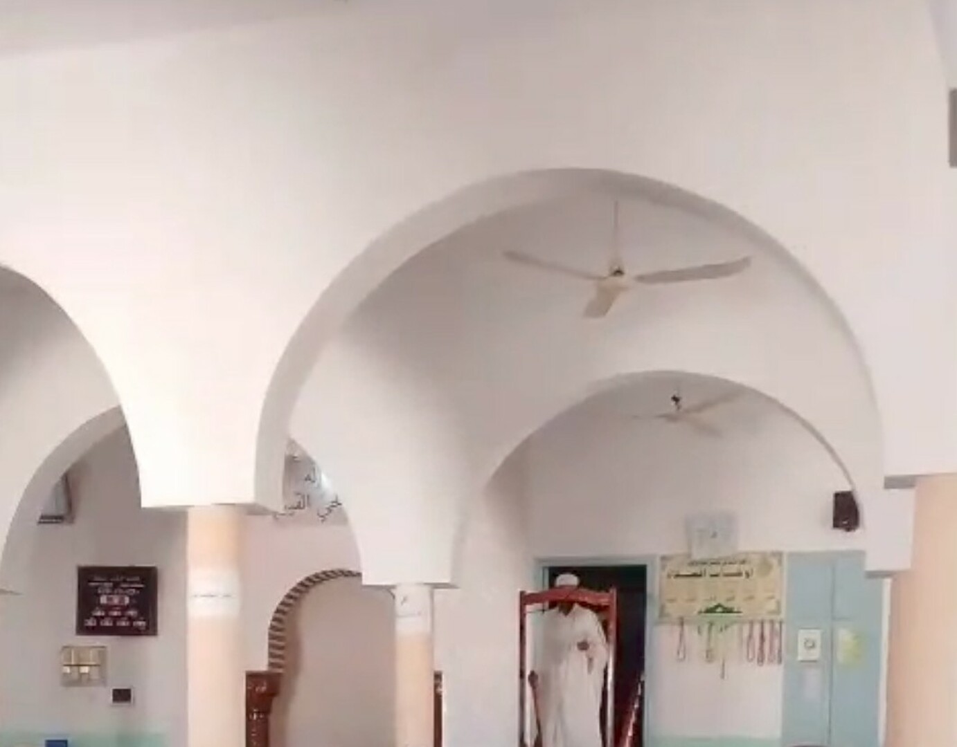 جامع الميناء الجرف