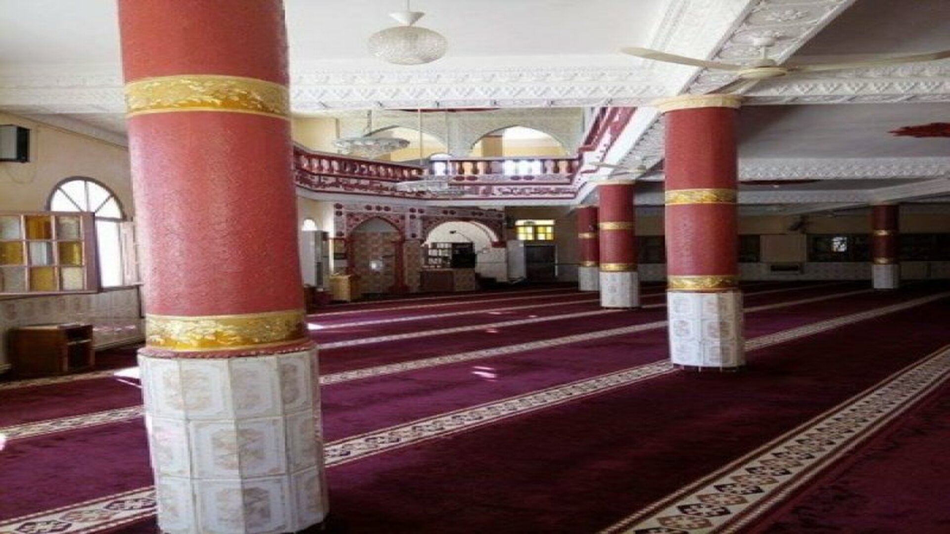 مسجد الشهيد بوسكين الطيب )العتيق(