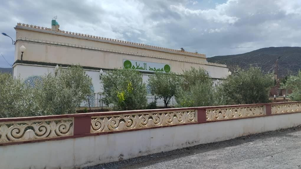 مسجد السلام _ علي النمر