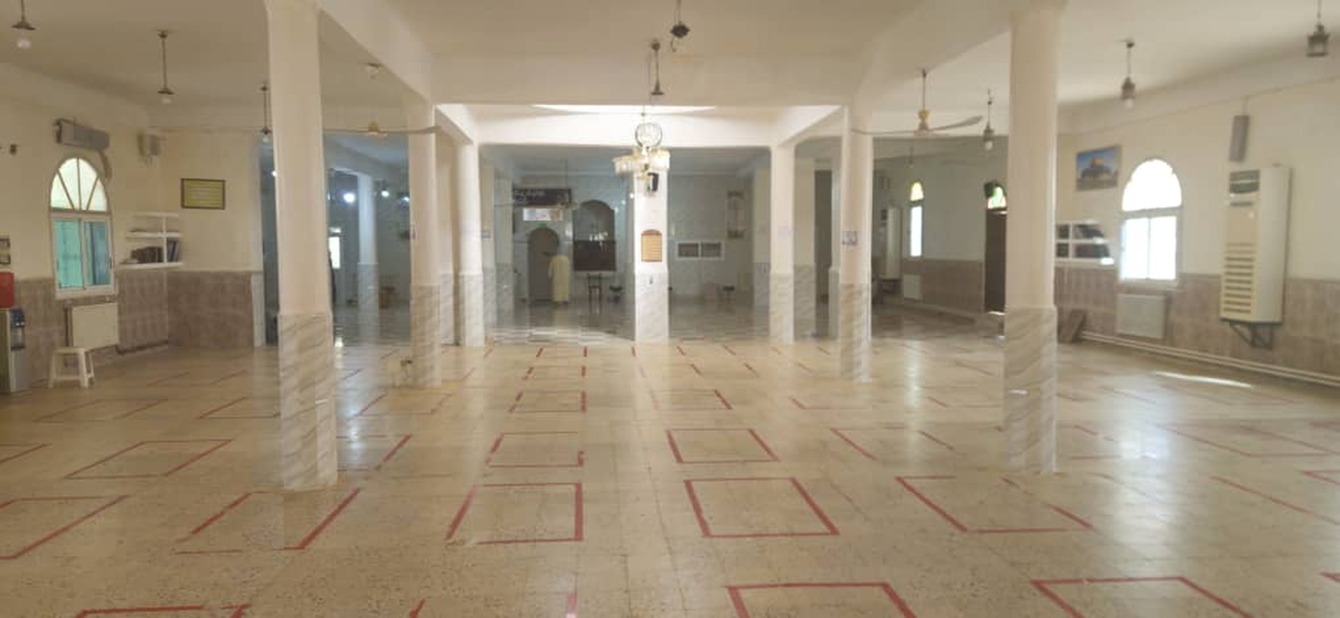 المسجد العتيق الشهيد عمار بلخيري زوي