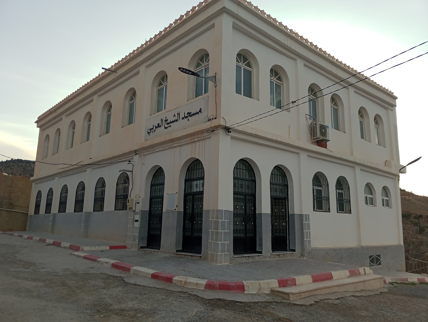 مسجد الشيخ العربي