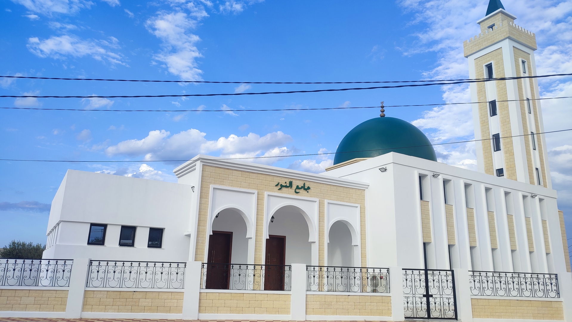 جامع النور بخنيس