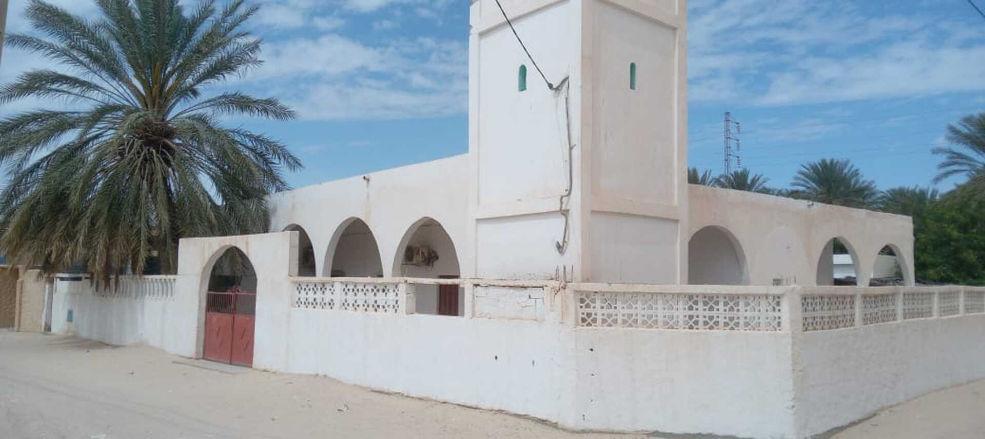 جامع التقوى زعفران - Douz