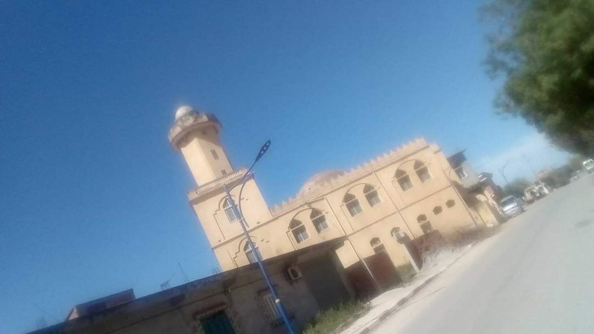 مسجد أبي بكر الصديق - تاميلة