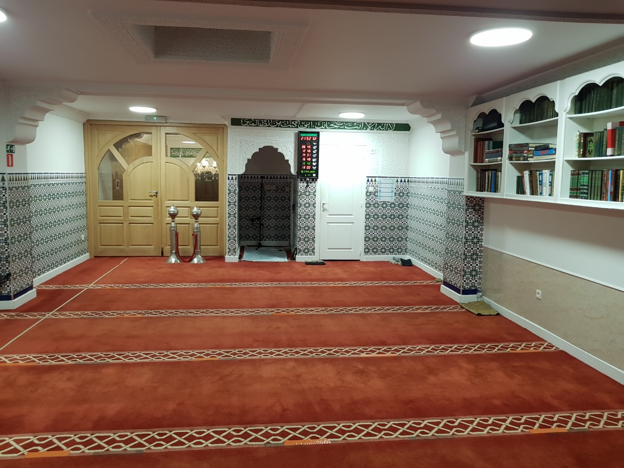 مسجد المسلمين