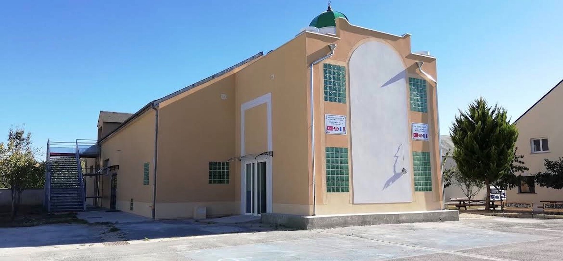 Mevlana camii