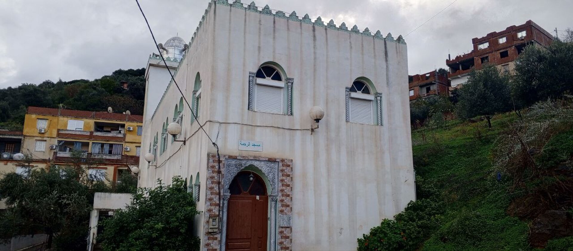 مسجد الرحمة قرية إحيونن