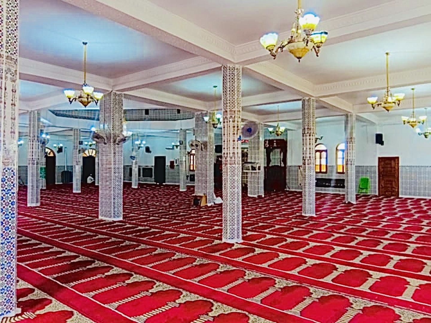 مسجد عمر بن الخطاب - بلدية مصدق