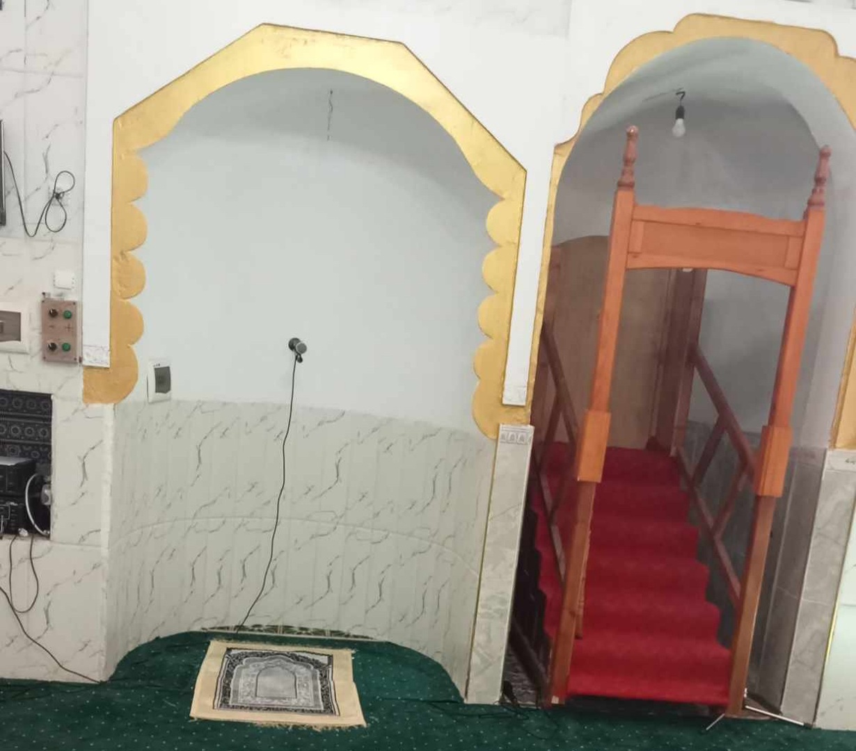 الحسن بن علي