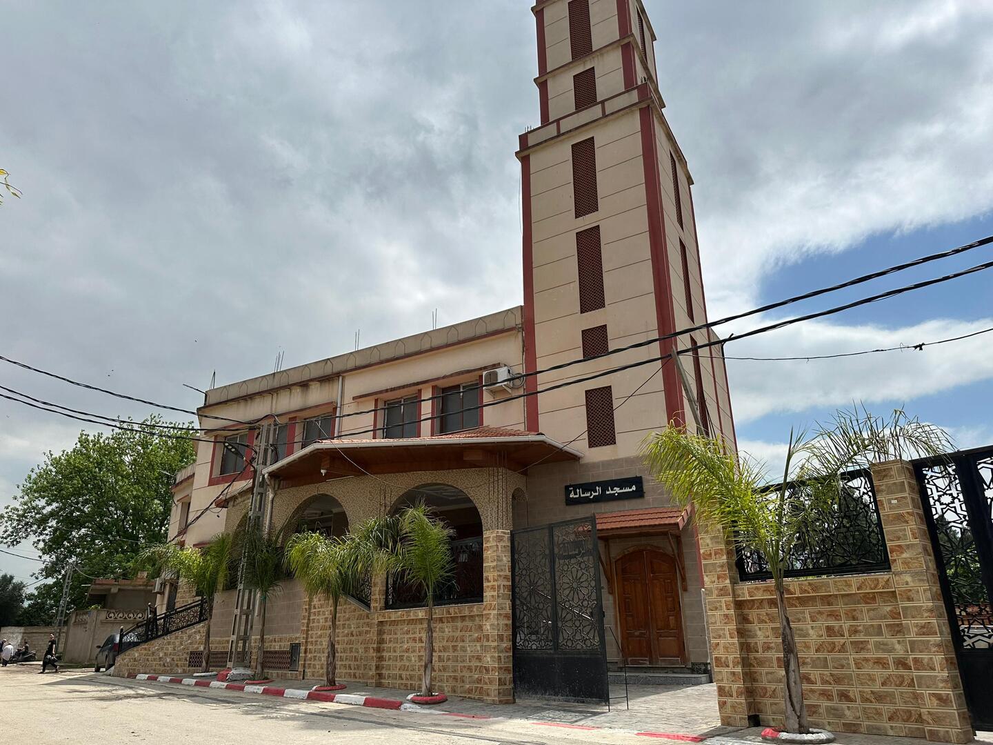 مسجد الرسالة - بوفاريك • Masjid logo