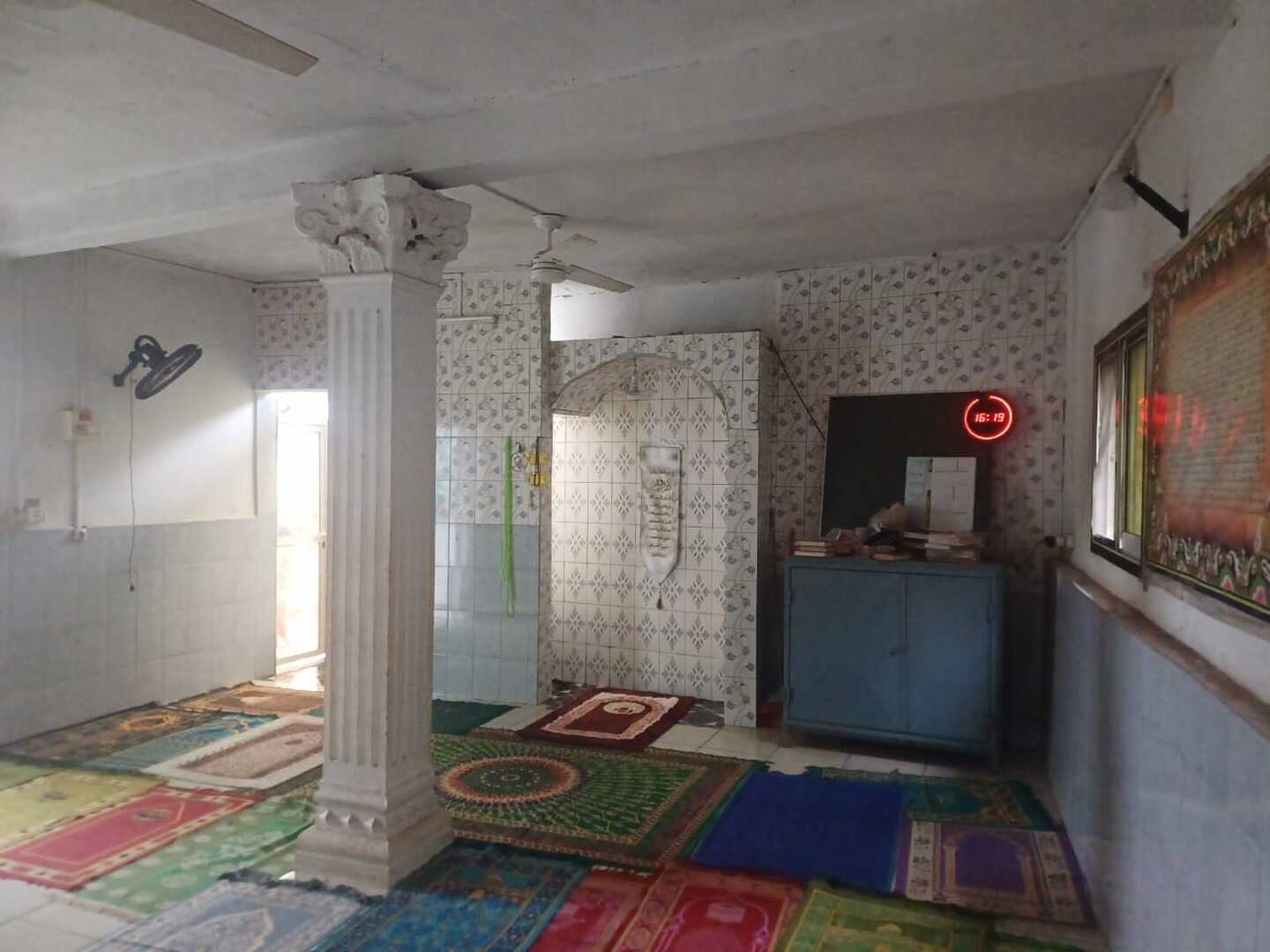 مَسْجِد المَدرَسَةِ مُتسانغادُوَا