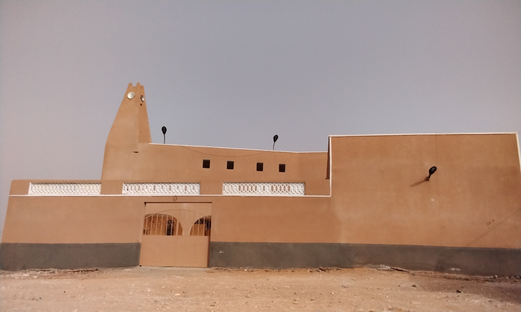 مسجد الإيمان - 150 مسكن