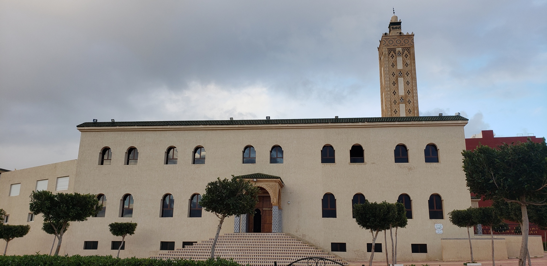 مسجد معاذ بن جبل رياض الإسماعيلية