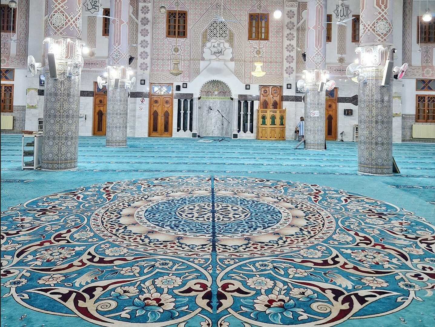 مسجد عمر بن الخطاب