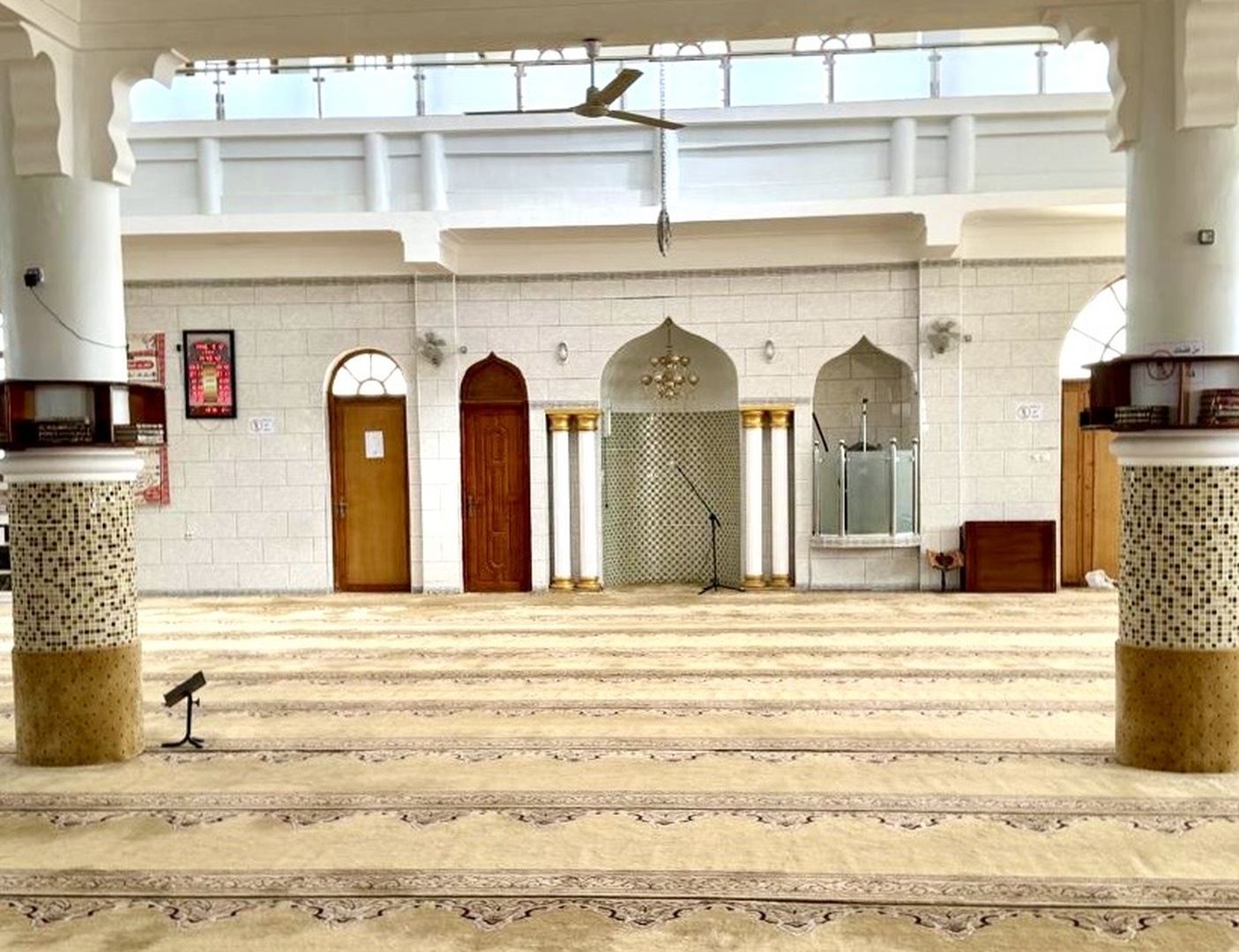 مسجد أبوبكر الصديق - الأرض البيضاء