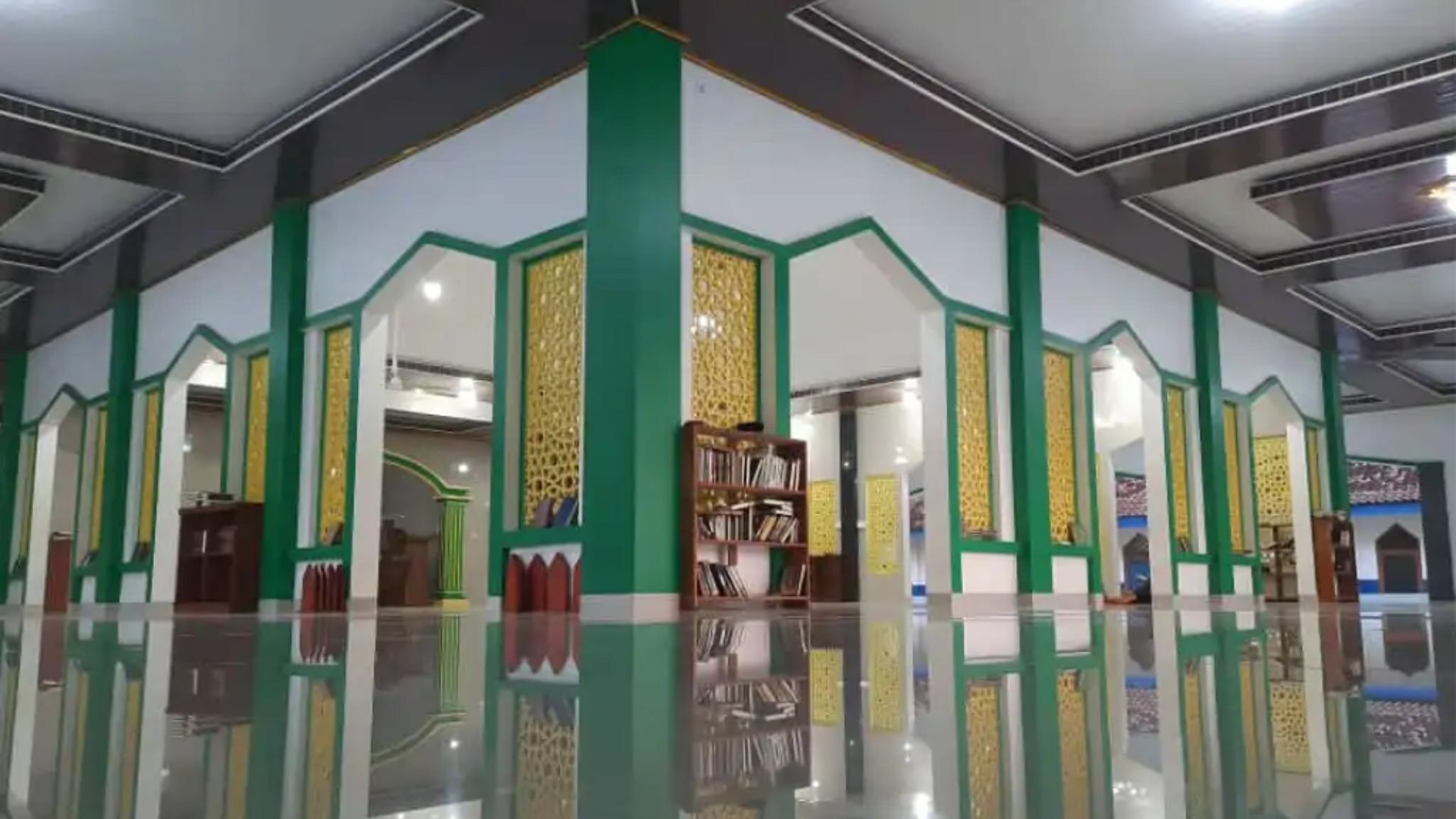 مسجد أولوا الألباب