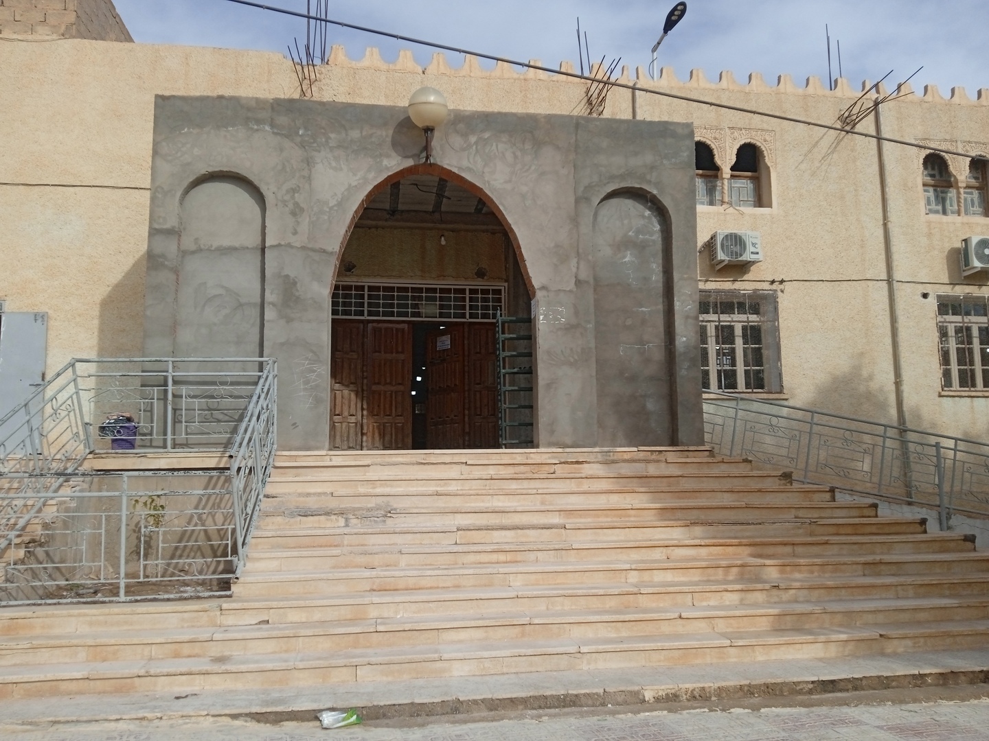 مسجد القدس - عين الملح