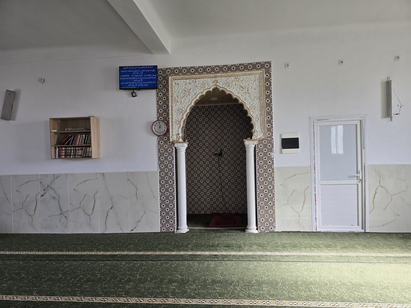 مسجد حي حمرات