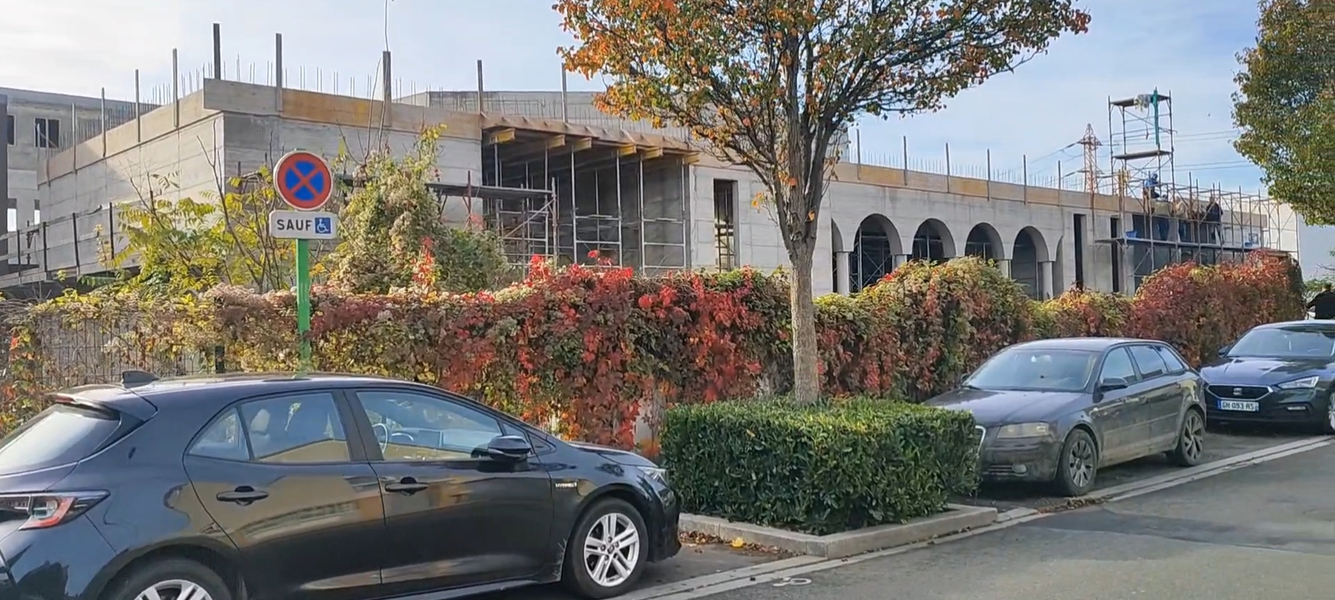 Salle de prière en cours de construction